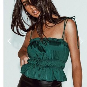 Satin forest green princess Polly top 💚💚💚